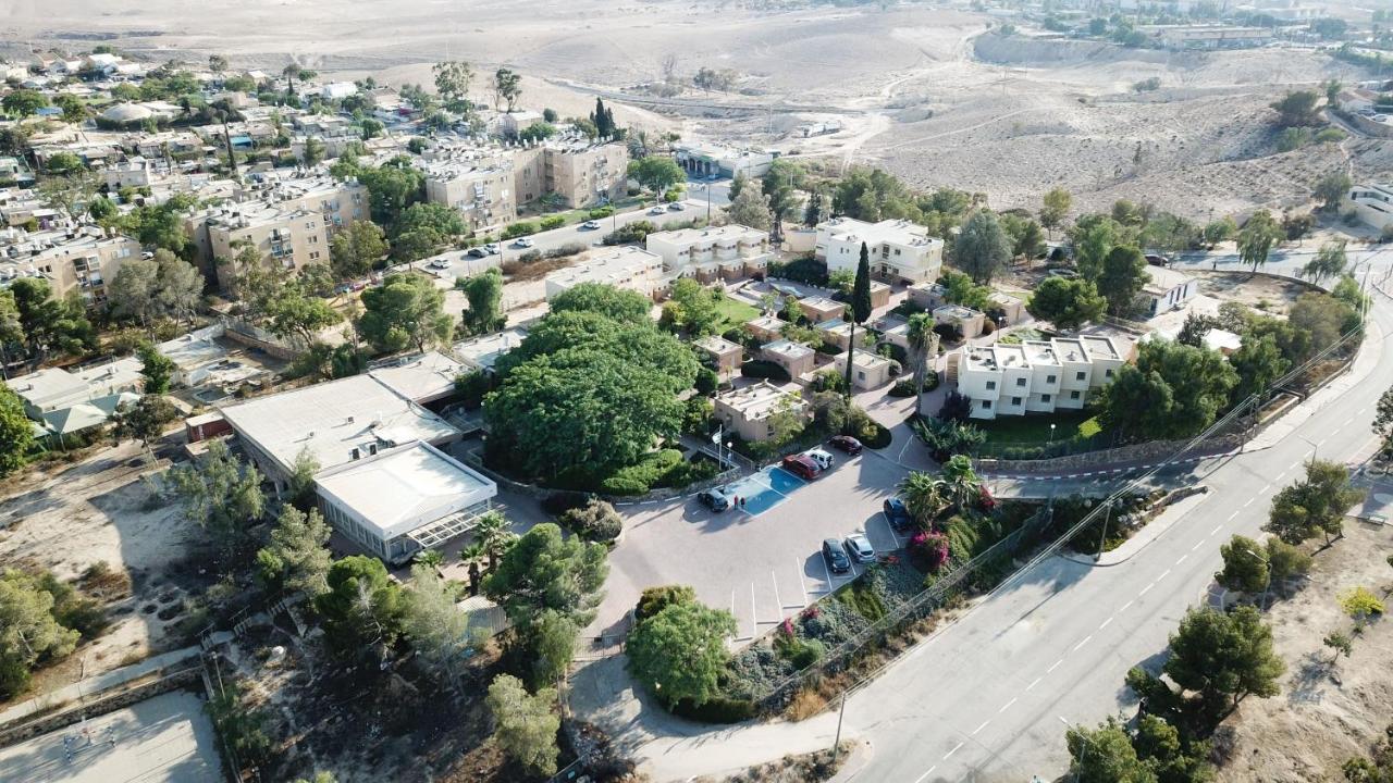 Hi - Arad Hostel ภายนอก รูปภาพ