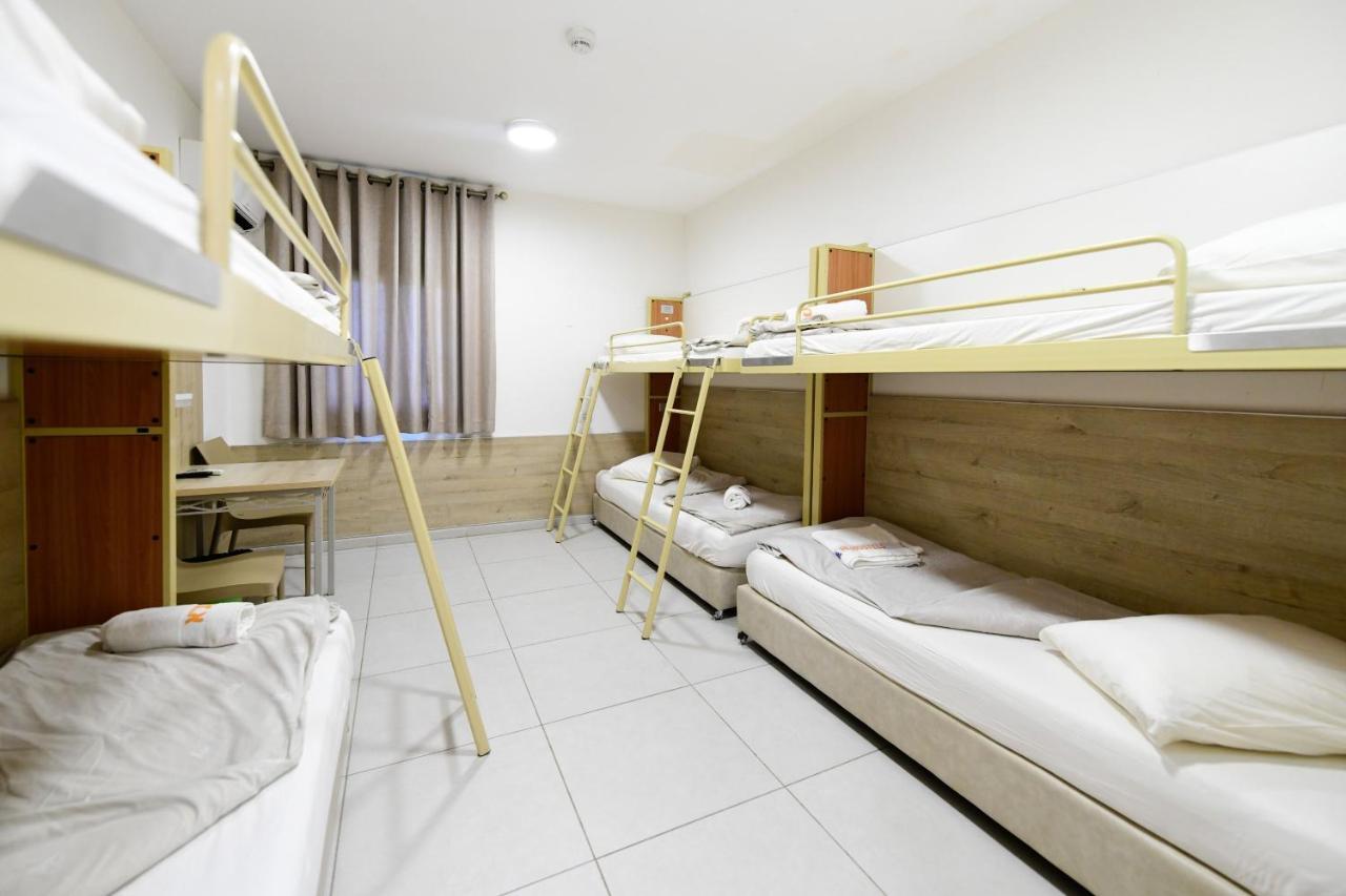 Hi - Arad Hostel ภายนอก รูปภาพ